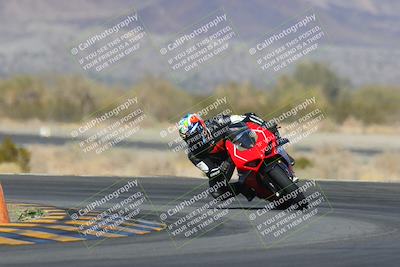 media/Feb-04-2023-SoCal Trackdays (Sat) [[8a776bf2c3]]/Turn 14 (115pm)/